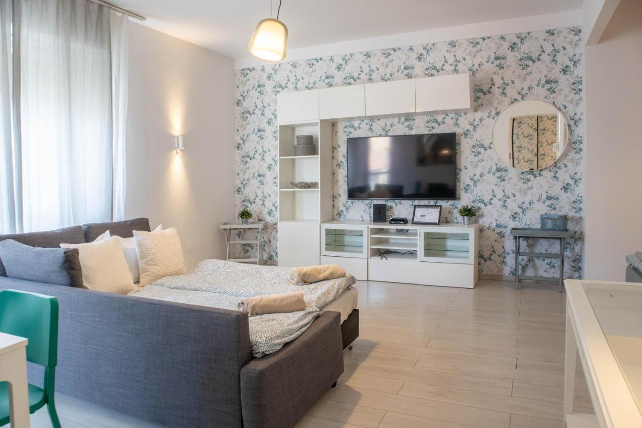 d.Five Irányi Apartment Budapest Kültér fotó